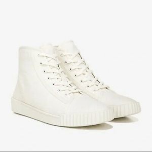 Vince size 8 high top like NEW sneakers